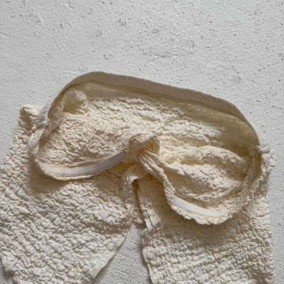 Cream Crinkle Knot Strapless Crop Top, Size Small - Picture 3 of 5